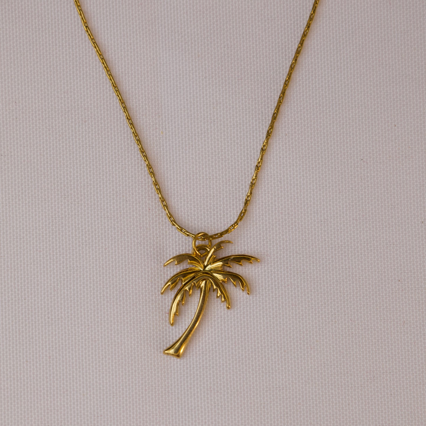 Palmera Necklace