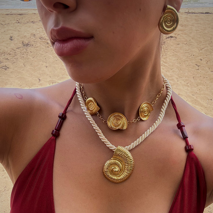 Amara Shell Earrings