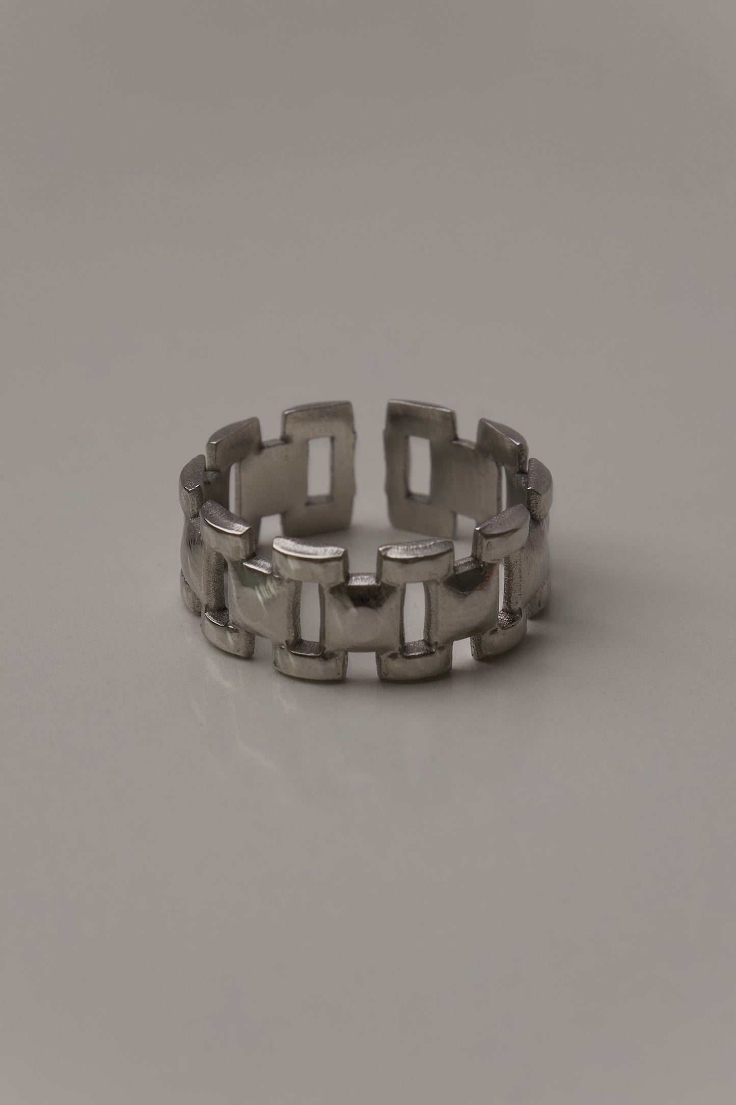 Criada Ring