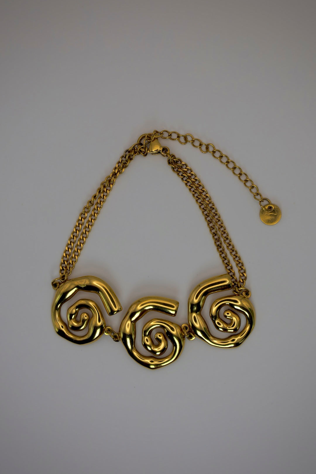 Amara Shell bracelet