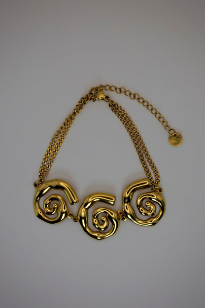 Amara Shell bracelet
